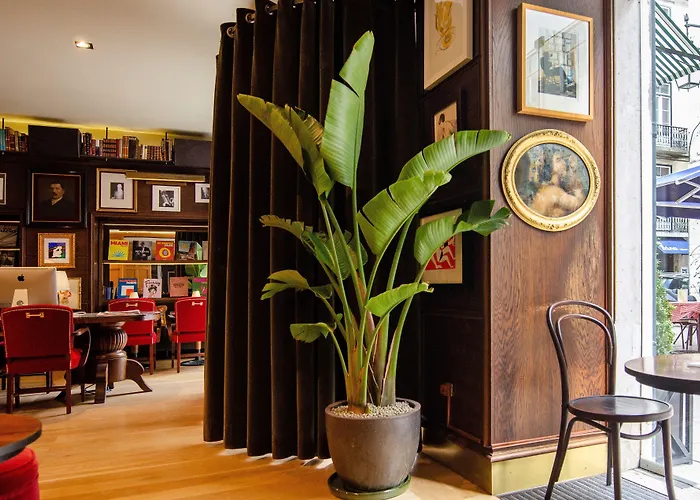 Browns Boutique Hotel